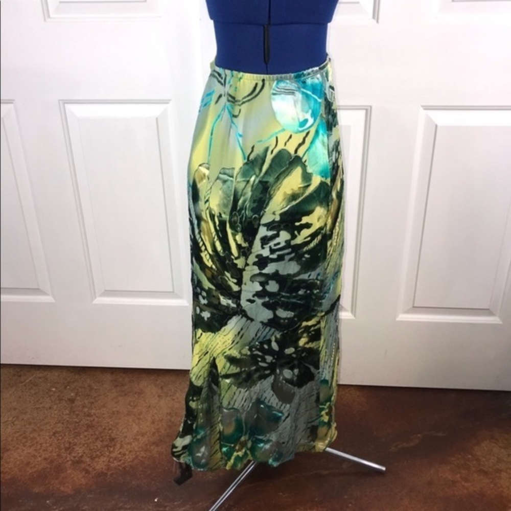 Half‎ Moon Bay 2X green floral pattern layered silk blend flutter midi skirt - Picture 4 of 8